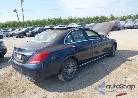 2015 Mercedes-Benz C 300 Luxury 4Matic from USA, damaged, VIN 55SWF4KB1FU063194